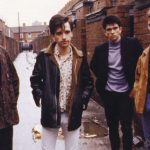 The Smiths va ser una banda de rock alternatiu formada a Manchester, Anglaterra, el 1982 per Morrissey (cantant) i Johnny Marr (guitarrista), als quals es van unir Andy Rourke (baixista) i Mike Joyce (bateria). La banda va gaudir d’un notable èxit comercial i crític fins a la seva separació el 1987, i es considera una de les bandes més influents de la música independent britànica dels anys 80.